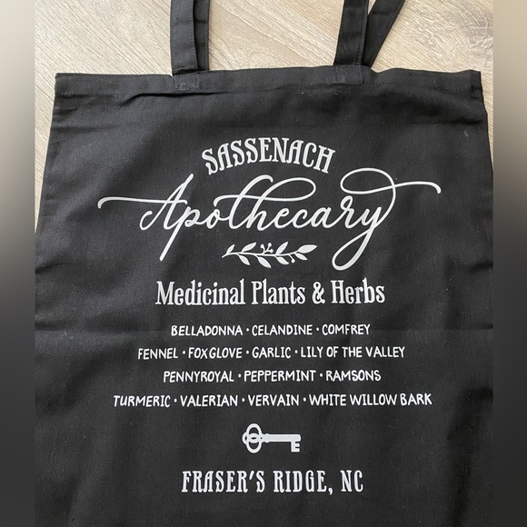 New! Outlander, Sassenach Apothecary tote - Picture 1 of 2